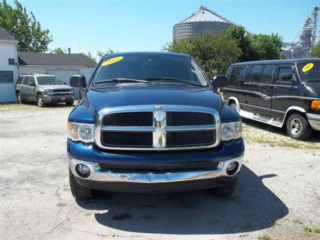 Dodge Ram Pickup 1500 2003 photo 1